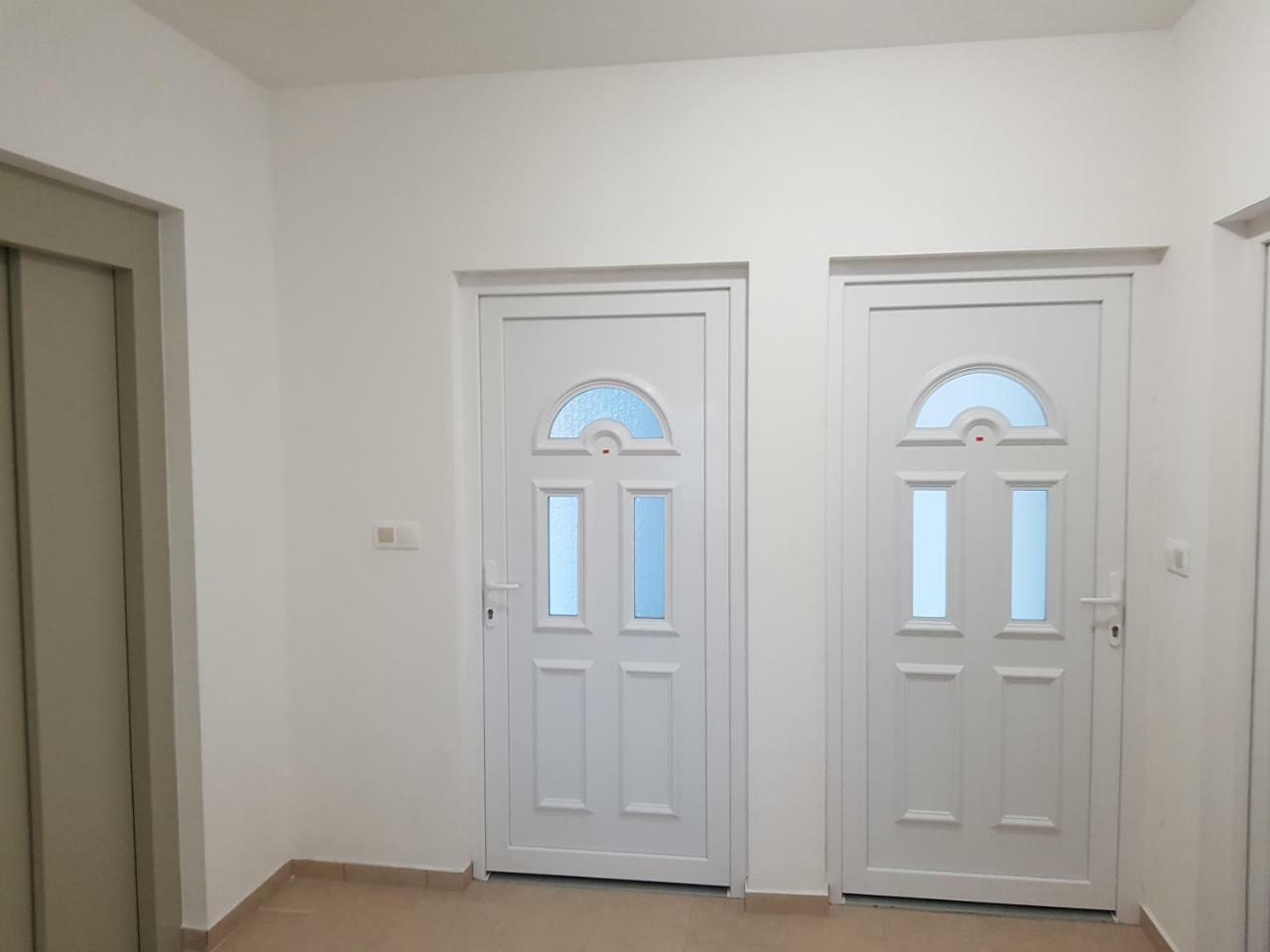 Lakefive Apartments Balatonfuered Esterno foto