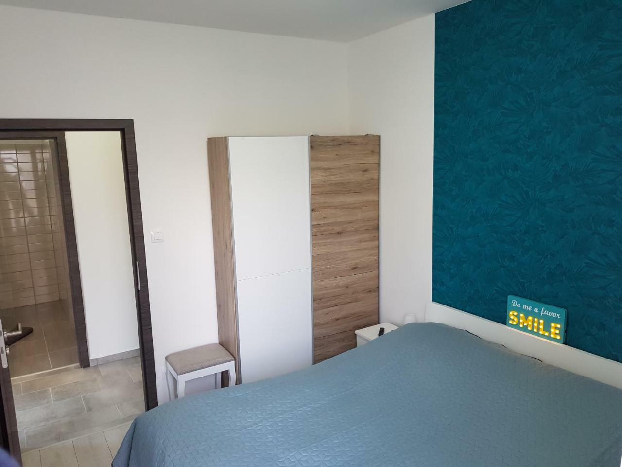 Lakefive Apartments Balatonfuered Esterno foto