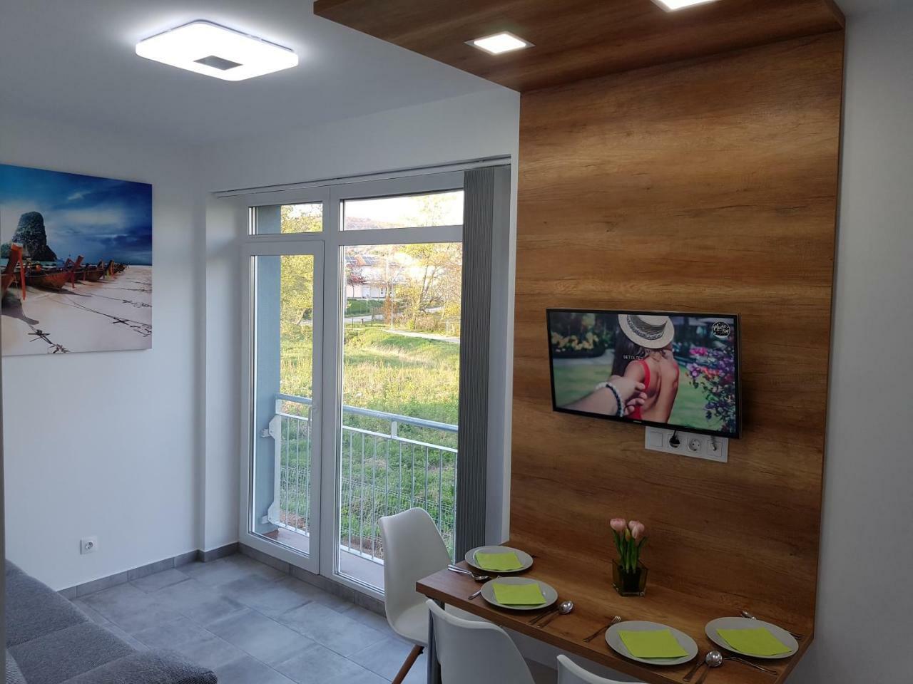 Lakefive Apartments Balatonfuered Esterno foto